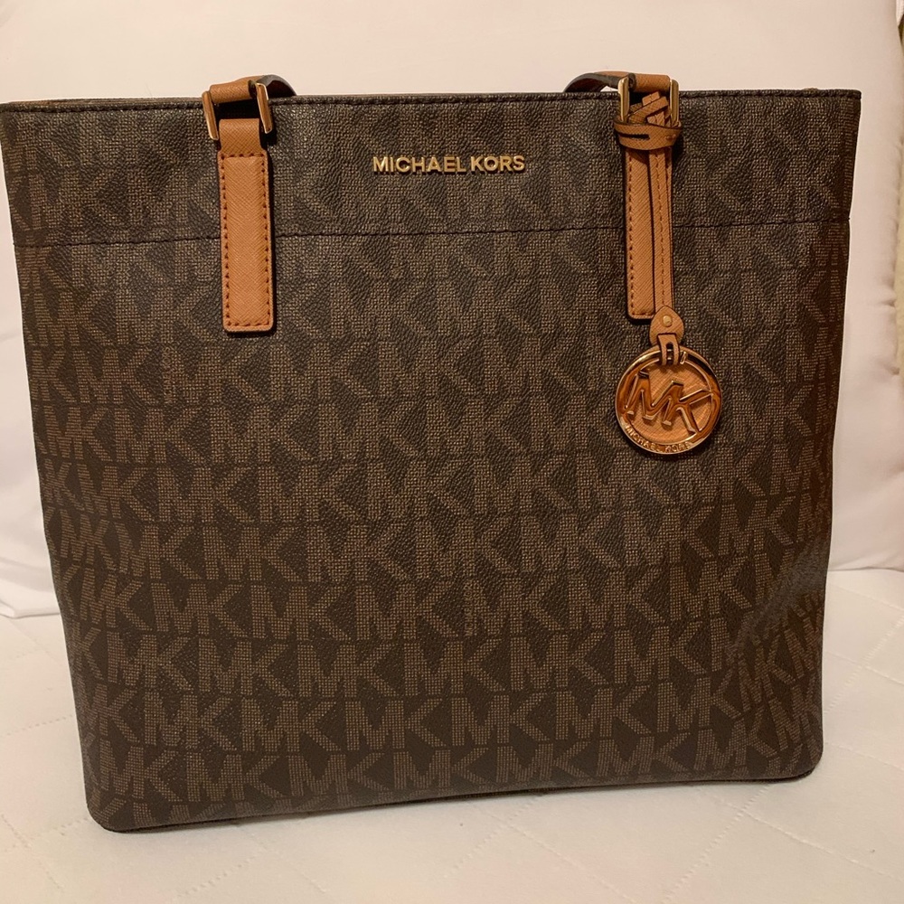 MK Tote!